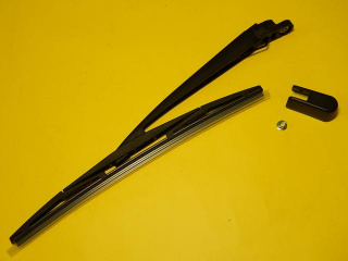 Важіль склоочисника заднього щіткою