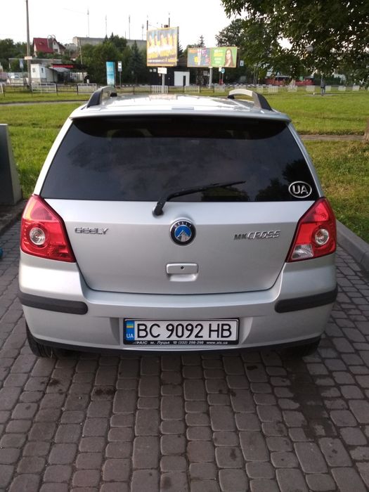 Geely MK Cross 2013 - 12