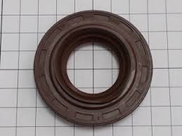 Сальник задней полуоси наружный 2.2L 