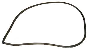 Уплотнитель двери передней левой 