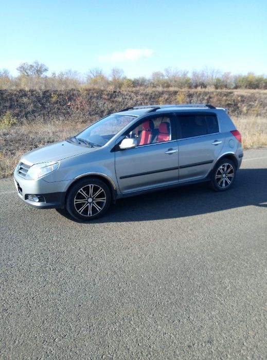 Geely MK Cross 2013