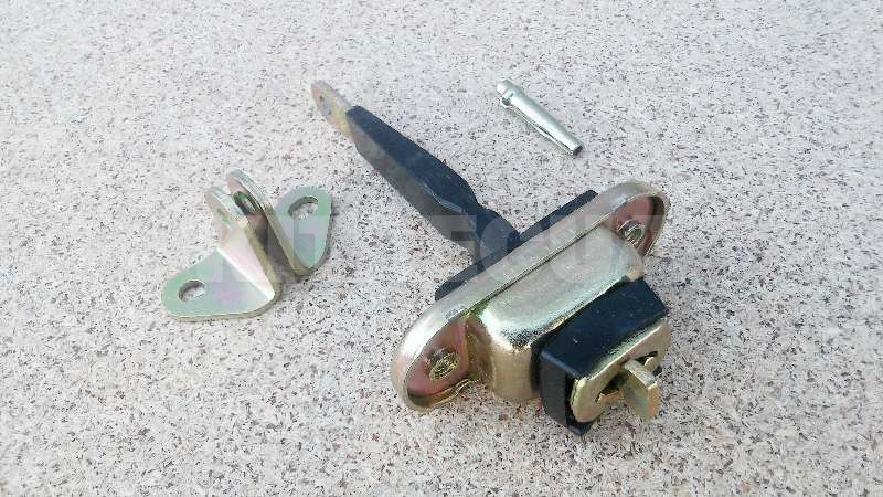 Обмежувач передніх дверей ОРИГИНАЛ на TIGGO 1.6-1.8 (T11-6109110)