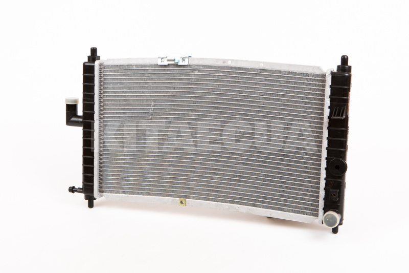 Радіатор охолодження двигуна 0.8L ОРИГИНАЛ на Chery QQ (S11-1301110CA)