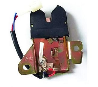 Замок багажника 