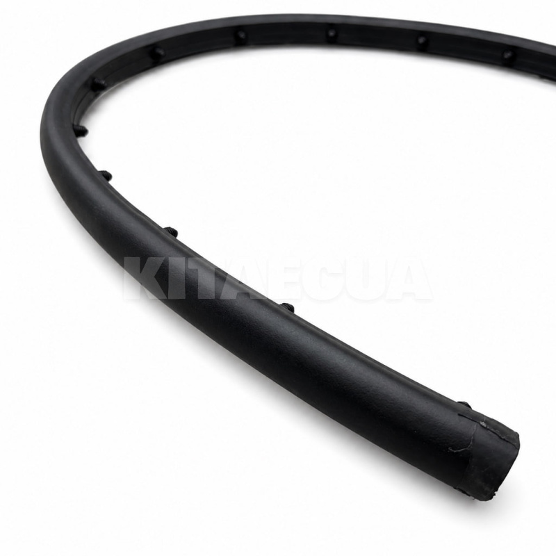 Уплотнитель капота на бампере ОРИГИНАЛ на VOLKSWAGEN ID.4 X (11A 823 707 A) - 3