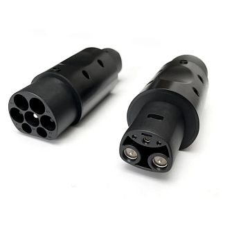 Переходник 7.4 кВт 32А 1-фаза Type 2 (станция) - Type Tesla (американское авто) UACHARGER