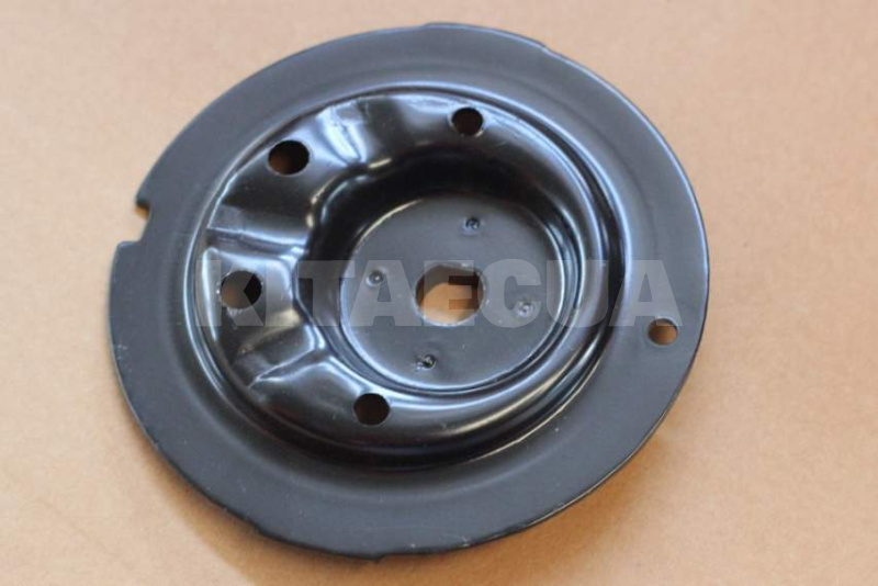 Пластина амортизатора переднього на Geely EMGRAND EC7 (1064001694)