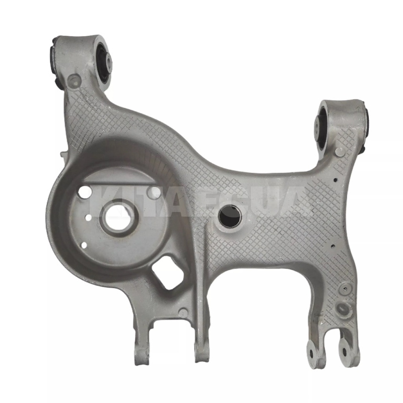 Рычаг правый нижний большой задней подвески Zeekr на ZEEKR 001 (8893177077)