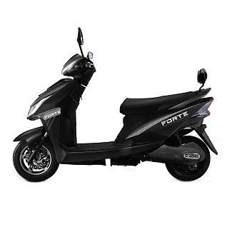 Электроскутер HAWK LIGHT 50 км 2000 Вт черный FORTE