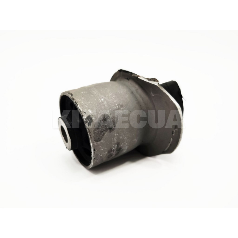 Сайлентблок задньої балки KLM Autoparts на FAW V5 (48725-0DA20) - 2