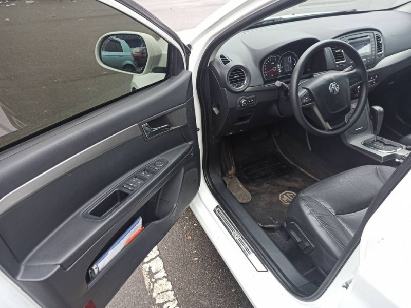 MG 350 2012 - 7