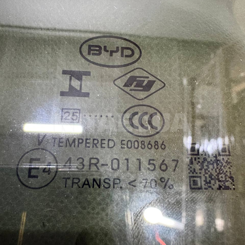 Скло задніх лівих дверей ОРИГИНАЛ на BYD EV Yuan Plus (SC2EM-6203100) - 2