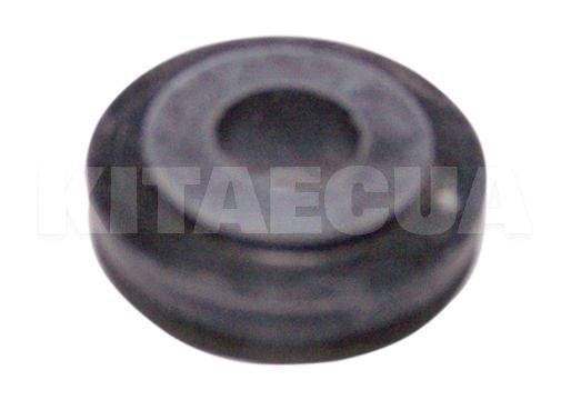 Опора радіатора охолодження нижня Chery Jaggi на Chery JAGGI (S21-1302003)