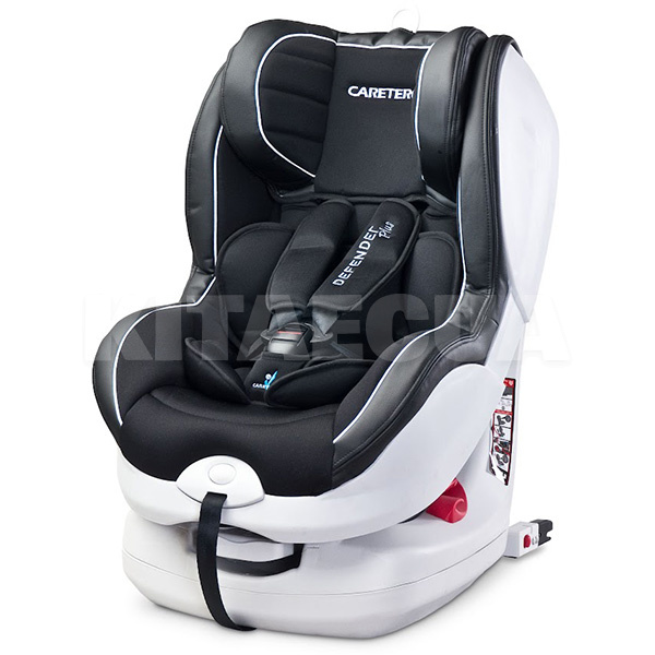 Автокрісло дитяче Defender Isofix Plus Black 0-18 кг Caretero (131451)