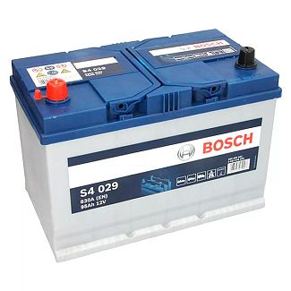 Аккумулятор автомобильный S4 029 95Ач 830А "+" слева Bosch