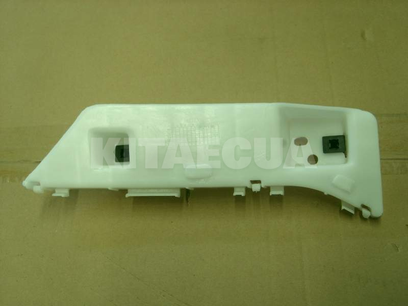 Кронштейн переднього бампера лівий на Geely EMGRAND EC7 (1068001655) - 2