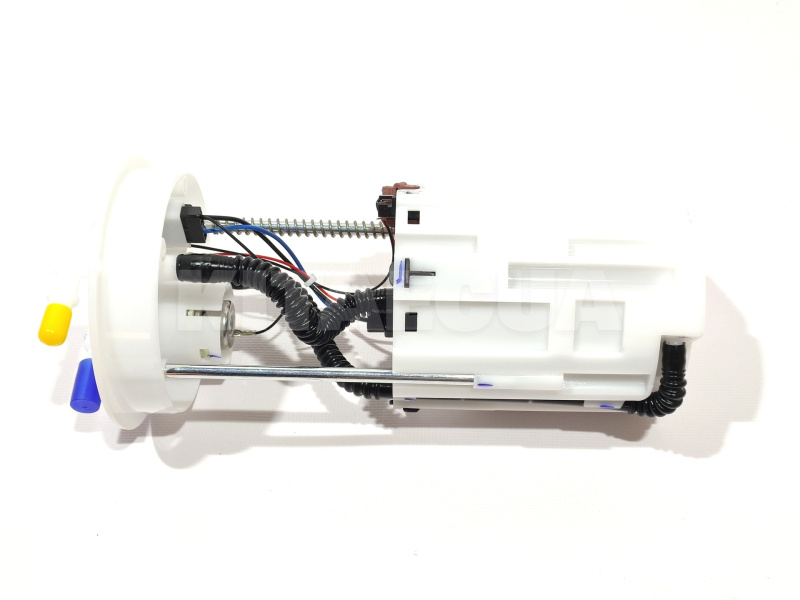 Насос топливный (бензонасос) 0.8L KLM Autoparts на Chery QQ (S11-1106610DA)