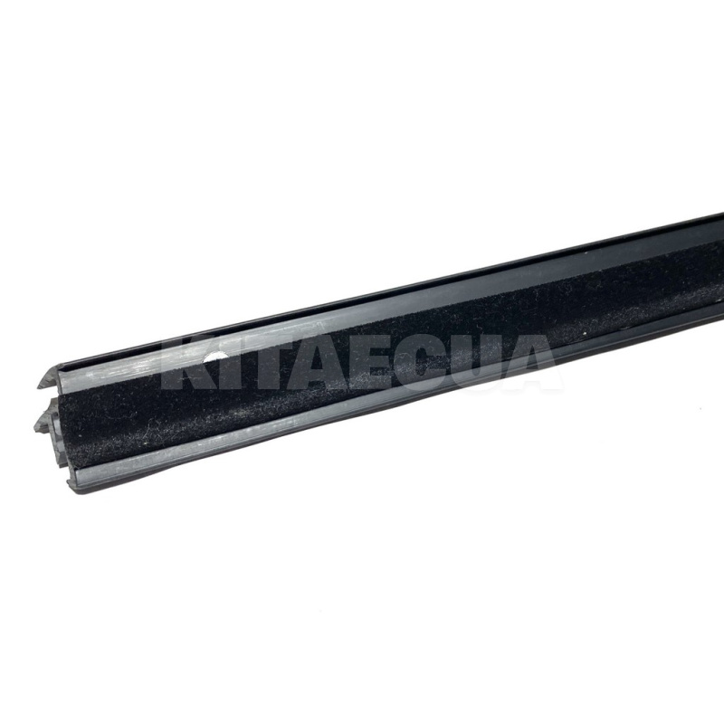 Уплотнитель стекла двери передней левой внутренний KLM Autoparts на Chery AMULET (A11-5206117) - 3