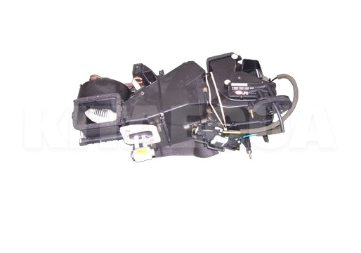 Корпус отопителя ОРИГИНАЛ на Chery AMULET (A11-8107010BT)