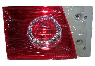 Ліхтар задній лівий внутрішній 2010- 