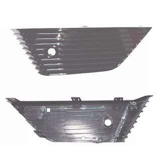 Решетка радиатора правая заднего бампера ОРИГИНАЛ