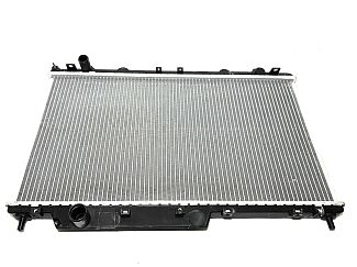 Радіатор охолодження двигуна 1.8L, 2.0L KLM Autoparts