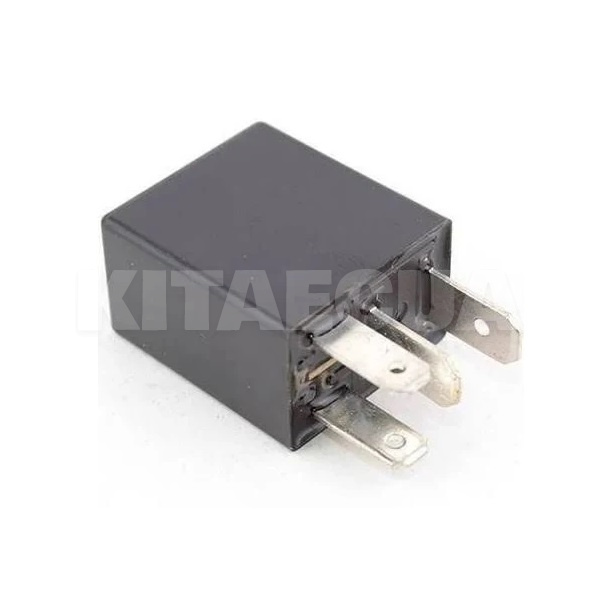 Реле вентилятора ASIAN на TIGGO 1.6-1.8 (A11-3735052BA)
