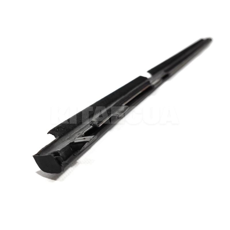 Ущільнювач скла задній лівих дверей зовнішній KLM Autoparts на TIGGO 2.0-2.4 (T11-6203210)