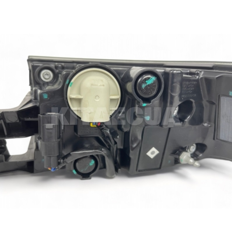 Фонарь задний левый ОРИГИНАЛ на HONDA e:NP1 (33550-31A-H01) - 2