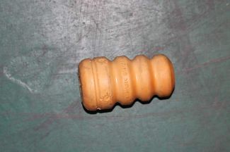 Відбійник амортизатора переднього