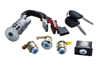 Комплект замків з ключами 