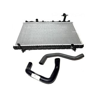 Радиатор охлаждения с патрубками KLM Autoparts