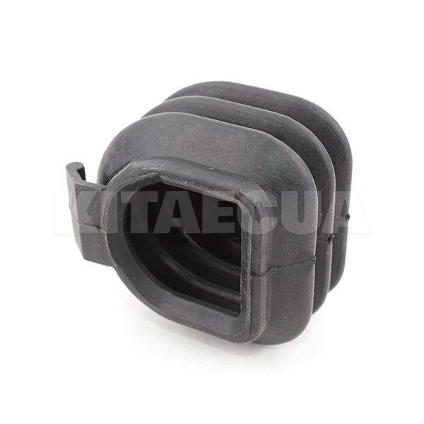 Пыльник кулисы КПП 1.6L на Chery AMULET (015301261AA) - 2