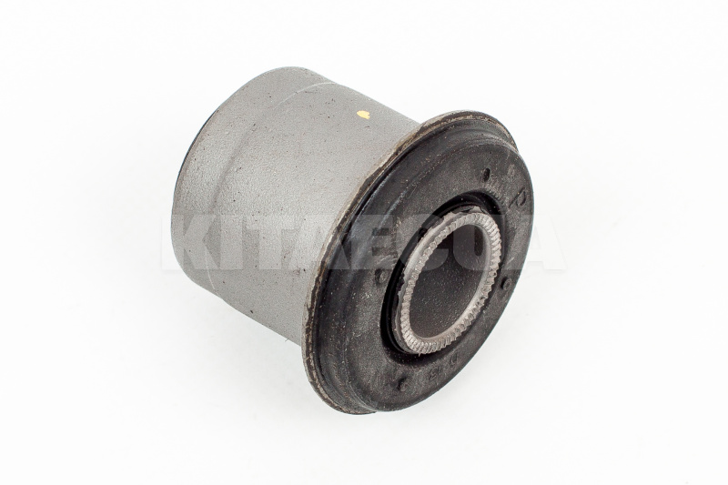 Сайлентблок переднього верхнього важеля CTR (2904140-K00)