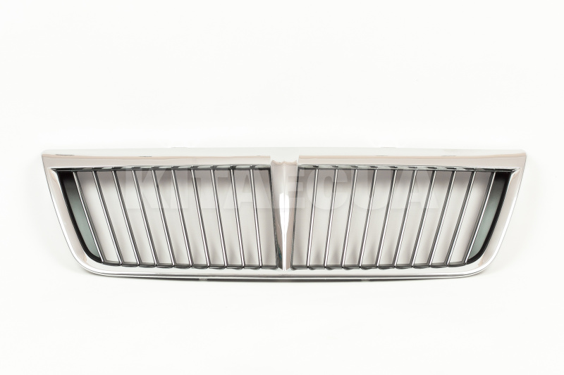 Решітка радіатора без емблеми ОРИГИНАЛ на Chery AMULET (A15-8401505)