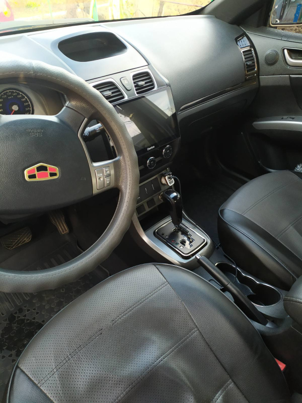 Geely Emgrand EC7 - 2