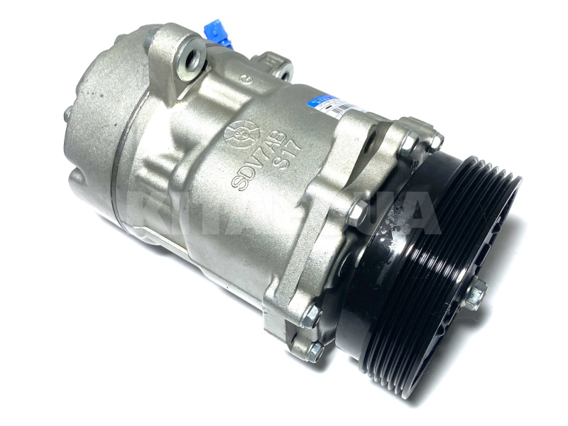 Компресор кондиціонера KLM Autoparts на Chery AMULET (A11-8104010BB) - 2