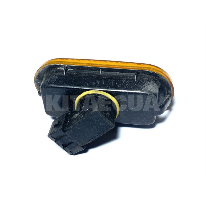 Повторювач повороту жовтий KLM Autoparts на Chery AMULET (A11-3731010) - 3