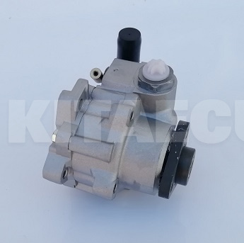 Насос гідропідсилювача керма (ГУР) 1.1 L KIMIKO на Chery QQ (S11-3407010BA)