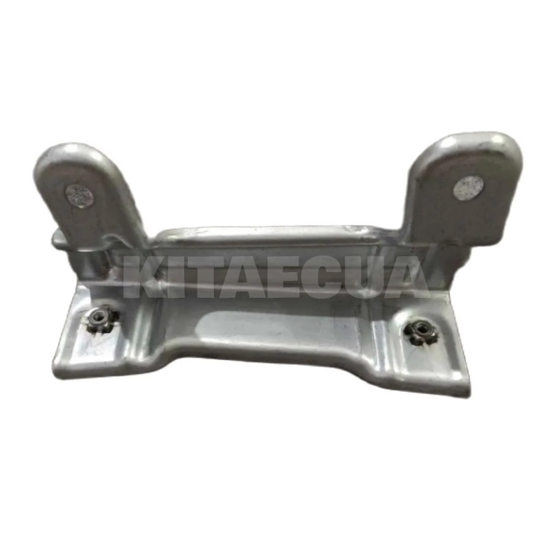 Верхний кронштейн крыла левый VAG на VOLKSWAGEN ID.6 CROZZ (12D 821 431)