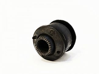 Сайлентблок заднього поперечного важеля KLM Autoparts