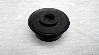 Втулка стойки стабилизатора переднего 