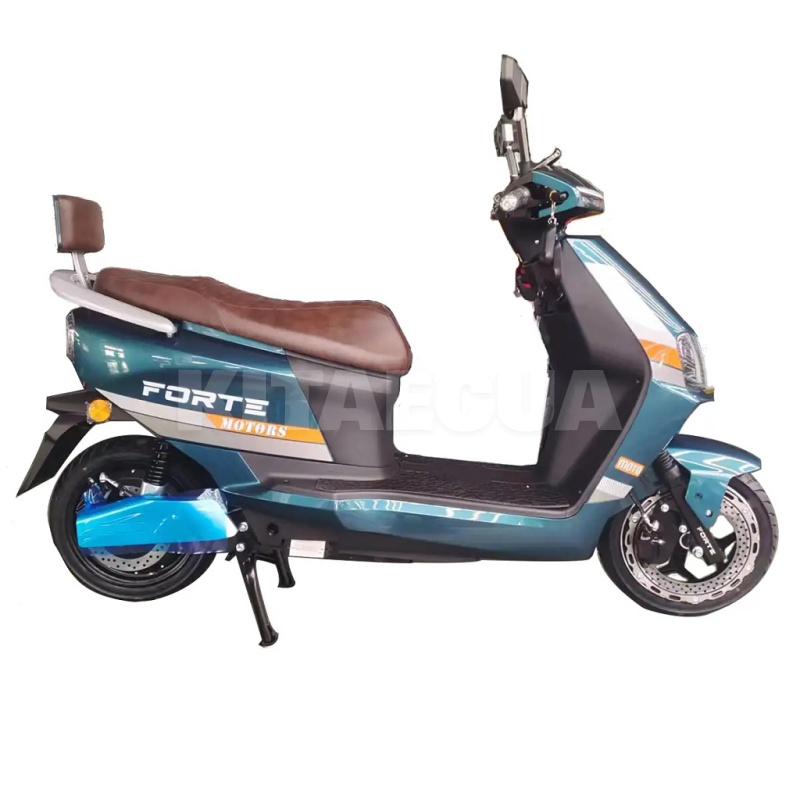 Электроскутер STRIKER 60 км 2500 Вт зеленый FORTE (138253-FORTE)