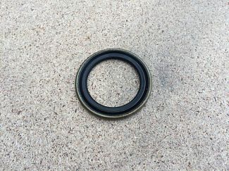 Сальник маточини 