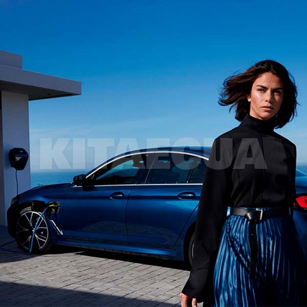 Зарядка для электромобиля 22 кВт 32А 3-фаза Type 2 (европейское авто) Wallbox Essential BMW на AUDI e-tron (61905A1E1B1) - 4