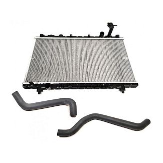 Радиатор охлаждения с патрубками KLM Autoparts