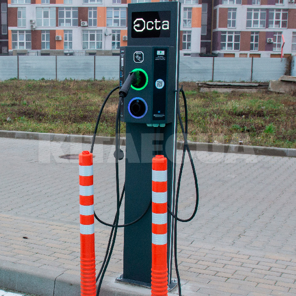 Стійка під зарядну станцію Octa Energy (P100)