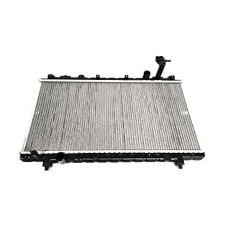 Радиатор охлаждения двигателя 2.0L. 2.4L MT KLM Autoparts