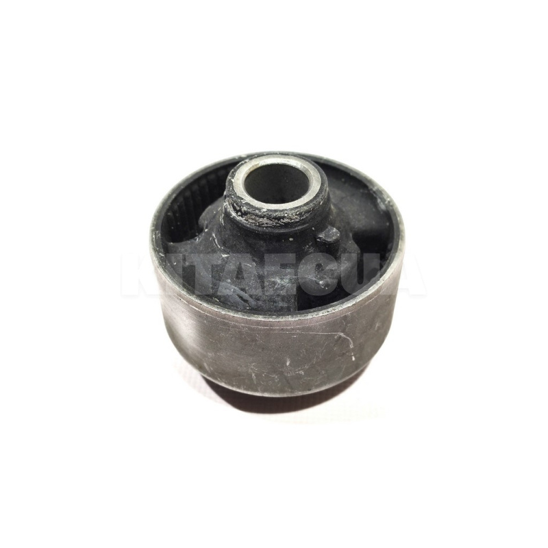 Сайлентблок рычага переднего задний KLM Autoparts на Geely EMGRAND EX7 (1014020008) - 3