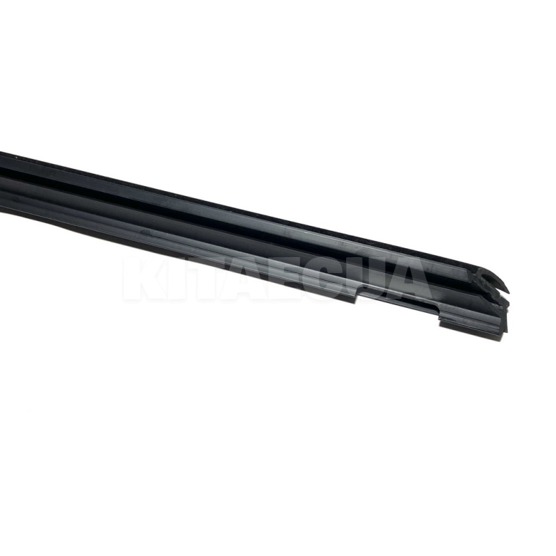 Уплотнитель стекла двери передней левой внутренний KLM Autoparts на Chery AMULET (A11-5206117) - 2